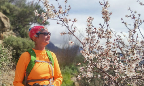 Hiking to Roque Nublo