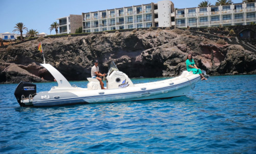 Boat Nuova Jolly with skipper for hire by hours