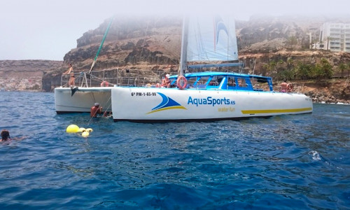 Ausflug entlang der Südküste von Gran Canaria mit dem Katamaran Magic 3